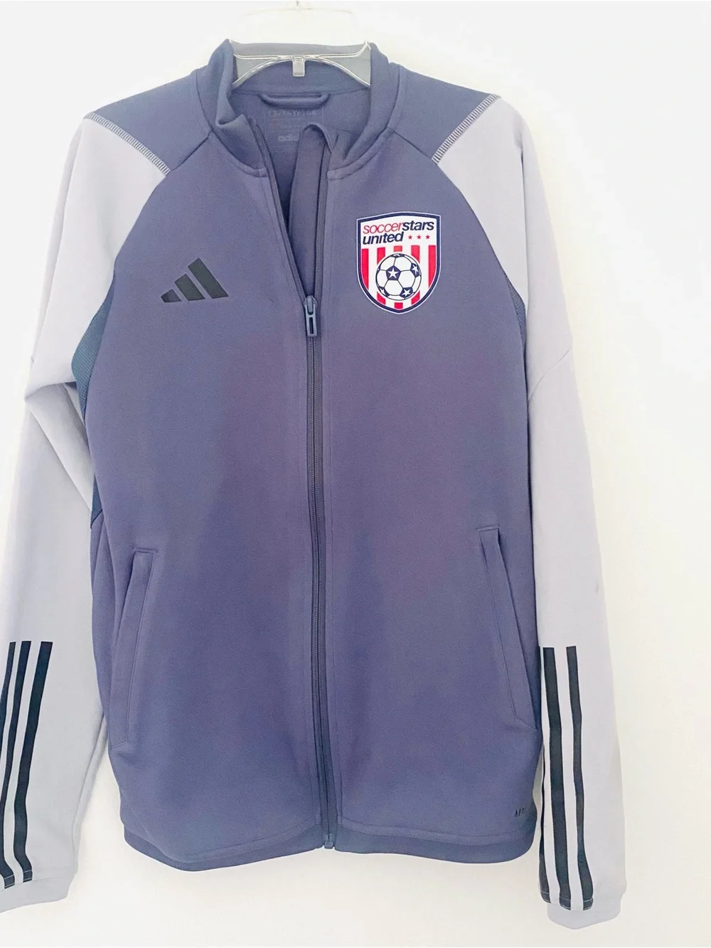 ⚽️Boys Adidas “Soccer Stars United” Sports Jacket SZ XL (Y)